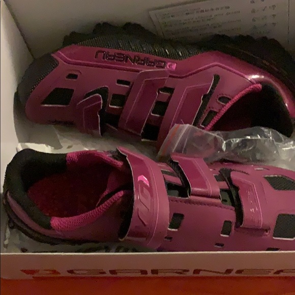 GARNEAU Biking Spinning Shoes Brand New in Box - Picture 2 of 4
